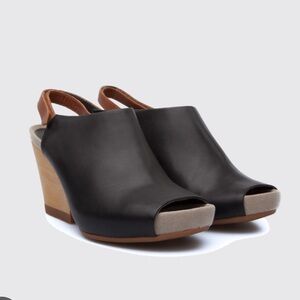 Camper Allegra slingback sandal / clog with wood heel size 38 / 8